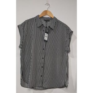 NWT Adrianna Papell Black White‎ Striped Button Blouse Medium